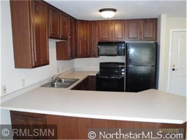 Foto del edificio - 17092 Adelmann St SE