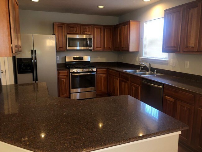 Building Photo - 7119 Cypress Prairie Dr