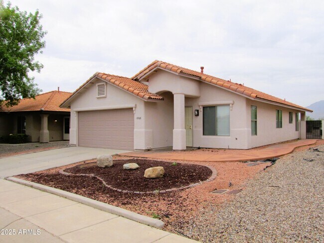Building Photo - 4368 Calle Albuquerque
