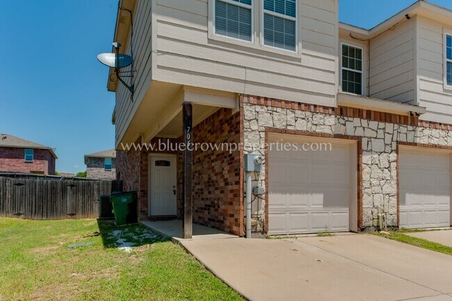 Foto del edificio - 706 Parkplace Ridge
