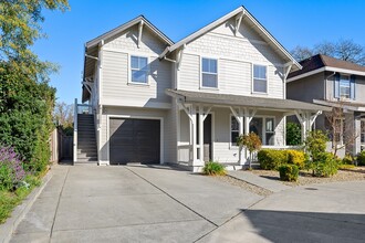 Building Photo - 2023 Northfield Dr