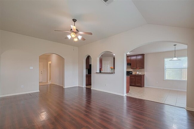 Building Photo - 13907 Early Dew Ct