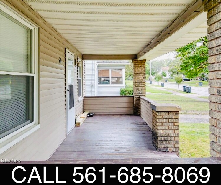 67 E Archwood Ave Akron, OH 44301 – photo 3