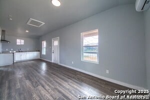 Building Photo - 2714 Observation Dr