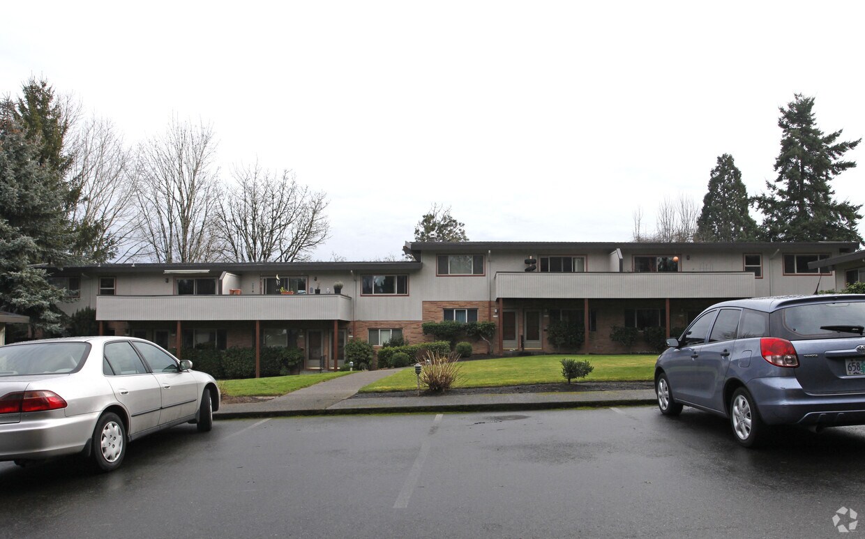 Foto del edificio - Hillsdale Court Apartments