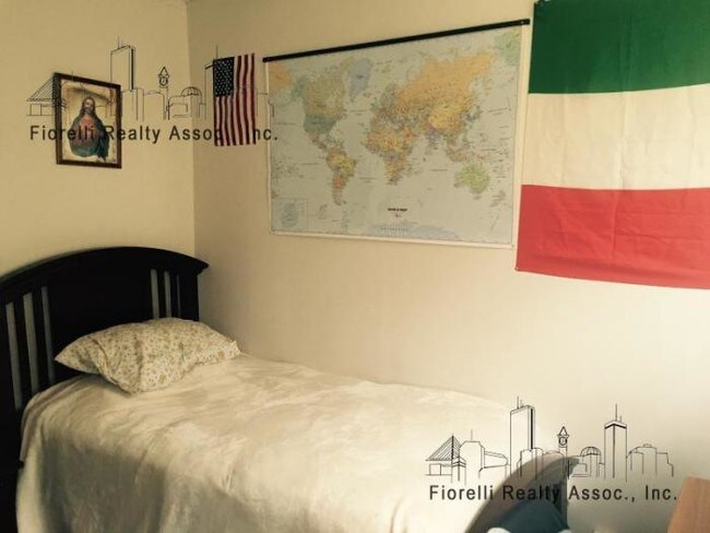 Foto del edificio - 3 bedroom in Boston MA 02113