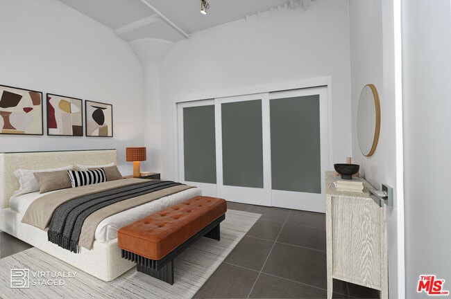 Foto del edificio - 939 S Broadway