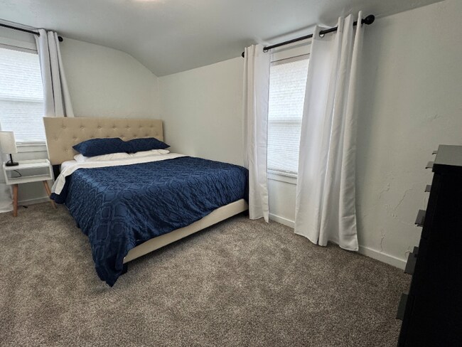 Foto del edificio - 735 N 6th Ave