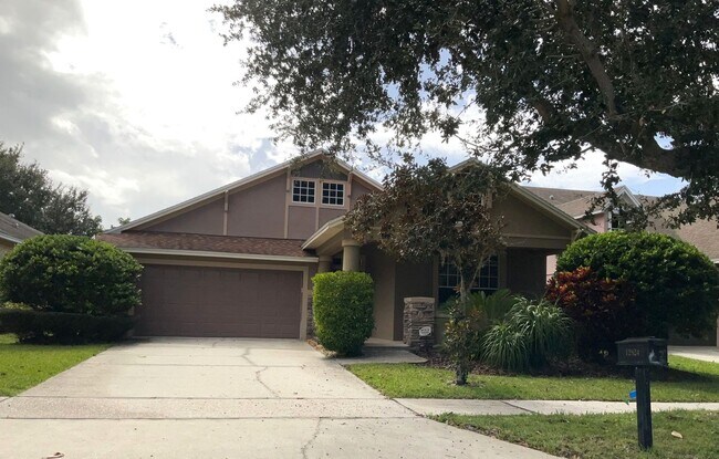 Foto del edificio - Single family home with 3 bedrooms, 2.5 ba...