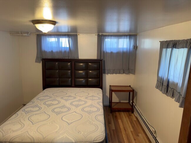 Foto del edificio - 5845 206th St