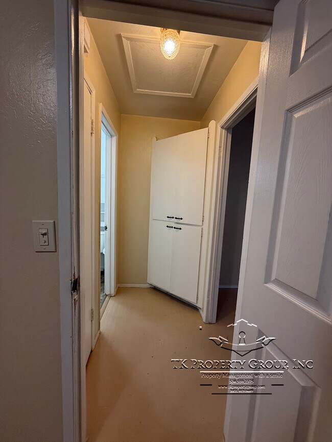 Foto del edificio - 307 E Maryland Dr