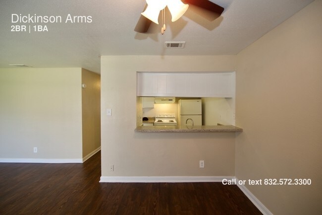 Building Photo - 3301 Hughes Ln