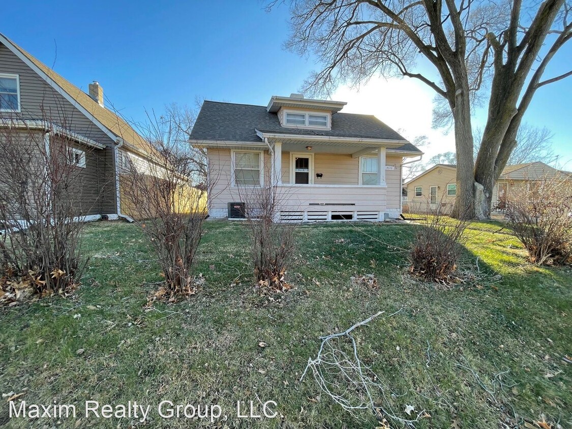 Primary Photo - 3 br, 2 bath House - 4515 Fort St