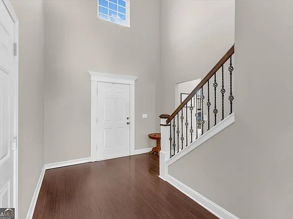 Foto del edificio - 732 Waterlily Ct