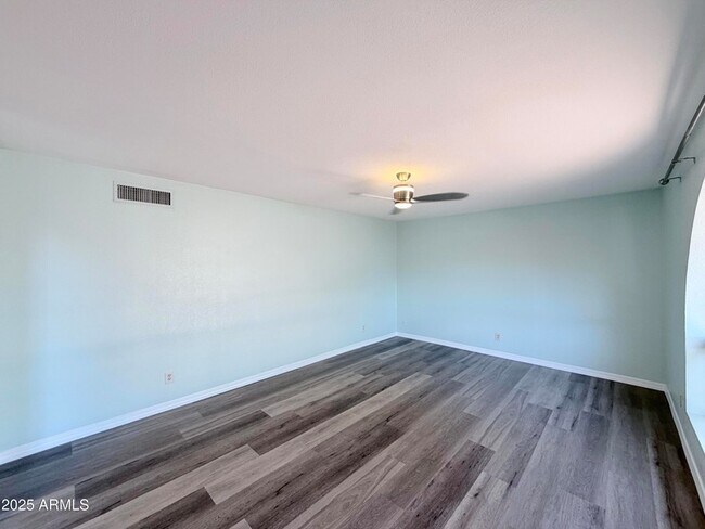 Foto del edificio - 14220 N Galatea Dr