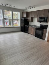 Building Photo - 2317 Huntington Ave