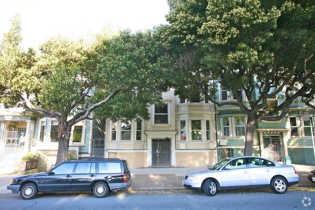 Building Photo - 585 Dolores