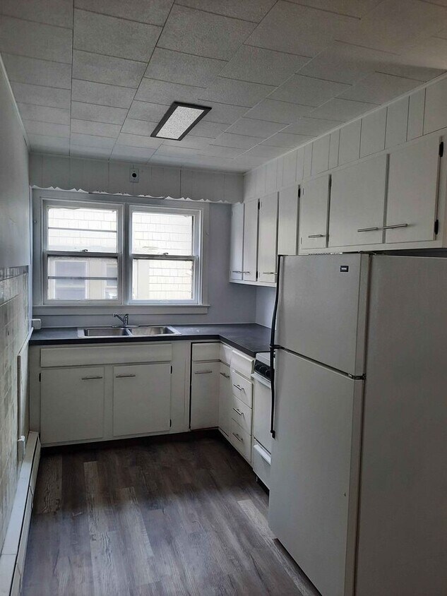 Primary Photo - 415 Broadway