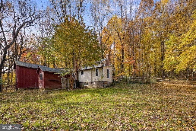 Building Photo - 41788 Stumptown Rd