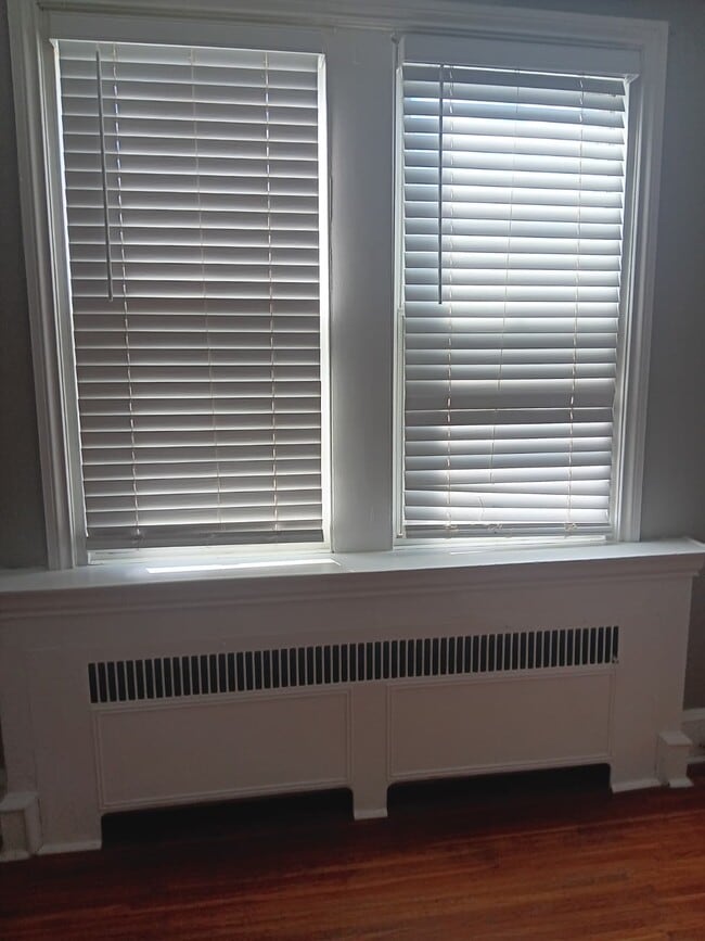 Building Photo - 1438 Van Kirk St