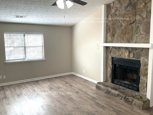 Building Photo - 4299 Buckingham Pl