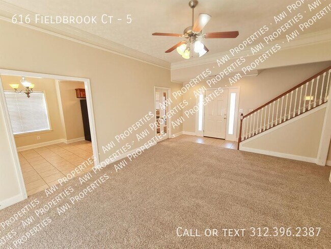 Building Photo - 616 Fieldbrook Ct