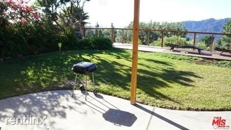 Foto del edificio - 2620 Sea Pine Ln