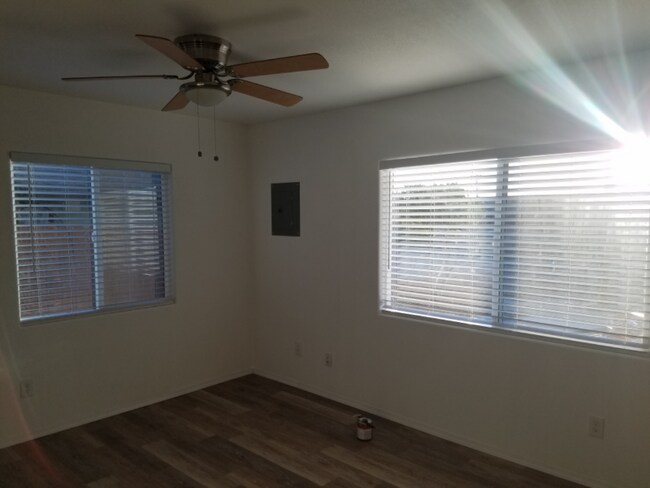 Foto del edificio - 3534 Pinewood Rd