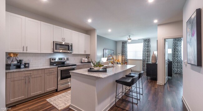 Foto del edificio - 1 br, 1 bath Condo - 12302 Harris Branch D...