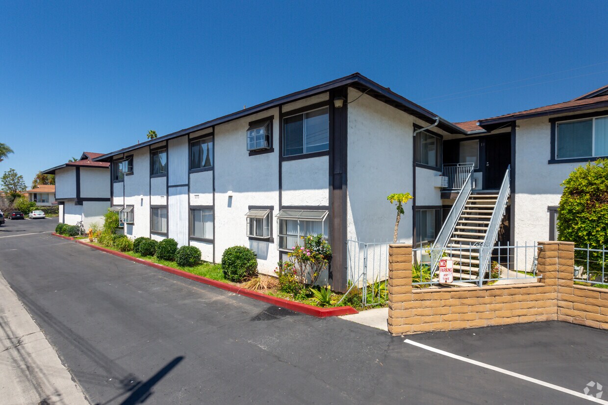 Building View - 12833 Brookhurst Way