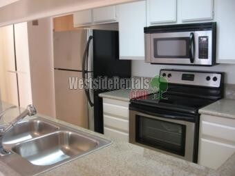 Foto principal - 534 S Oxford Ave