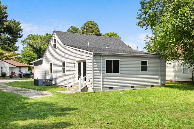 Building Photo - 3613 Braxton Ave