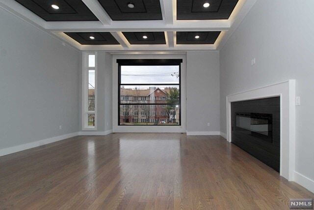 Building Photo - 156 Undercliff Ave