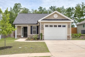 Building Photo - 2106 Collister Ct