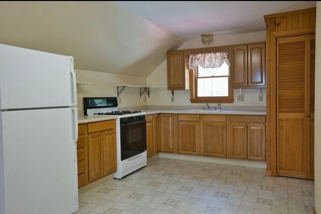 Building Photo - 101 Belden Woods Rd