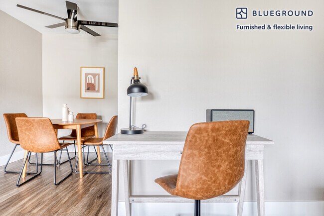 Foto del edificio - 622 Edgewater Blvd