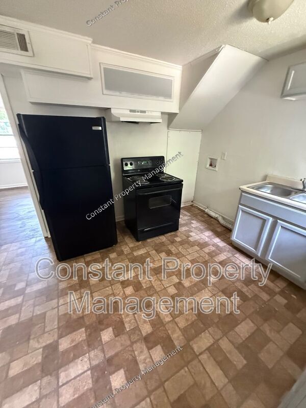 Foto del edificio - 931 Magnolia Dr