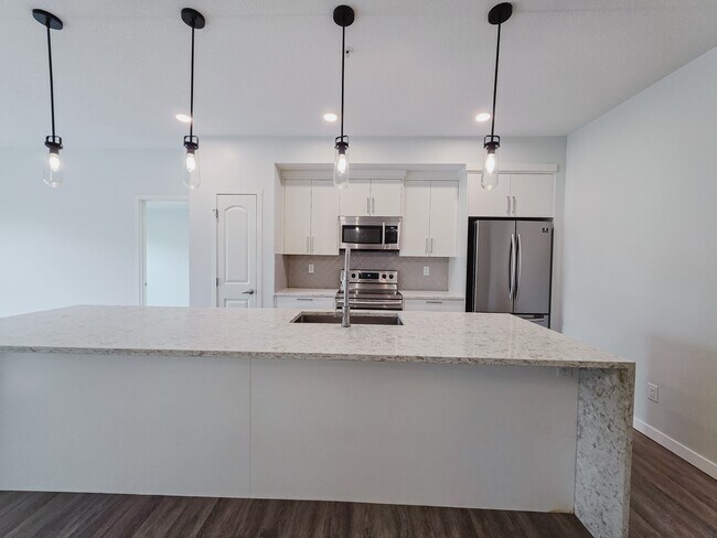 Photo du bâtiment - 4150 Seton Dr SE