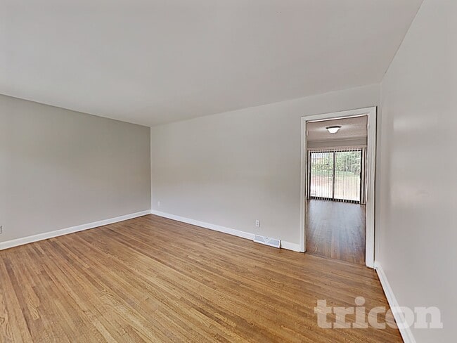 Building Photo - 1133 Penrose Ln