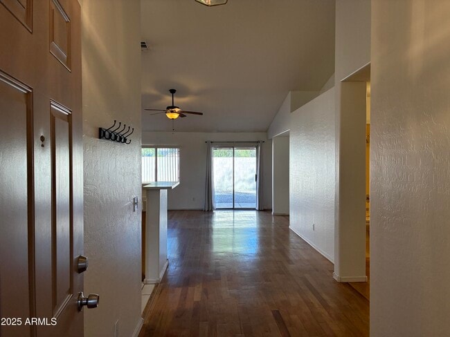 Foto del edificio - 3495 S 162nd Ave