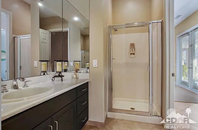 Building Photo - 1 Picasso Ct