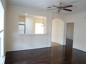 Building Photo - 6289 Wilcrest Dr