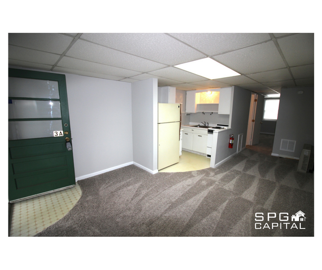 Building Photo - 58 E Stevens St