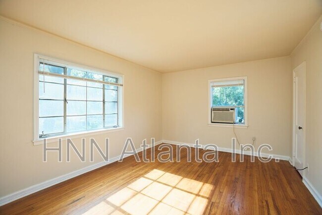 Foto del edificio - 1086 Briarcliff Rd NE