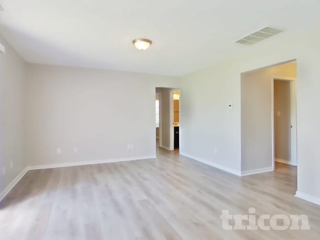 Building Photo - 2617 Calabash Dr