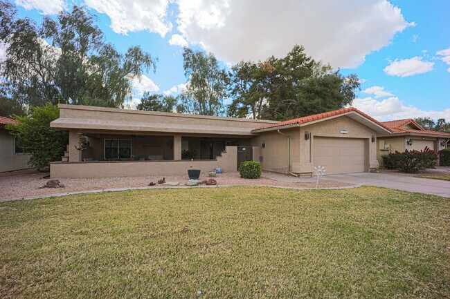 Building Photo - Available for Long Term Unfurnished Rental...