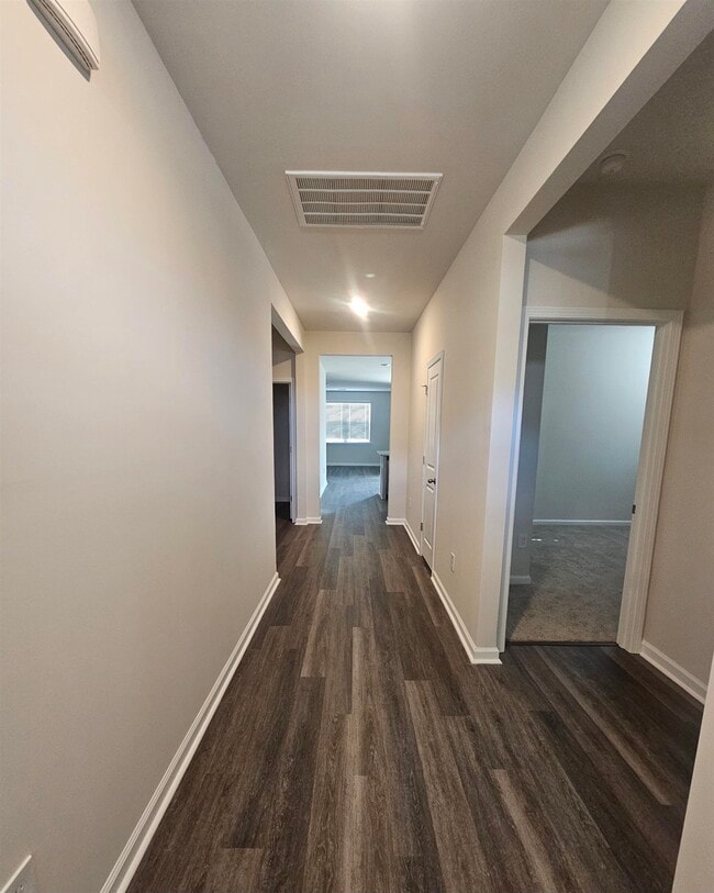 Foto del edificio - 143 Honey Jar Wy