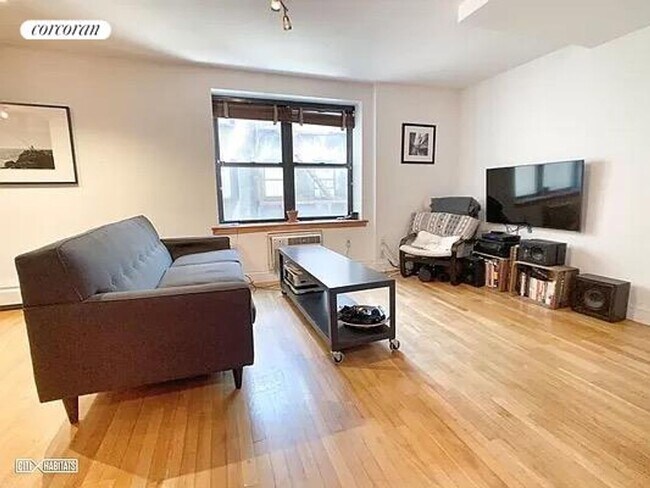 Foto del edificio - 133 Essex St
