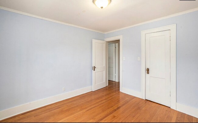 Foto del edificio - 3833 Webster St