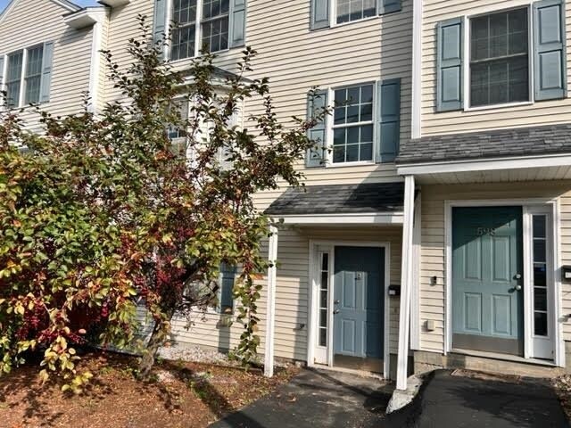 Foto principal - 596 Silver St